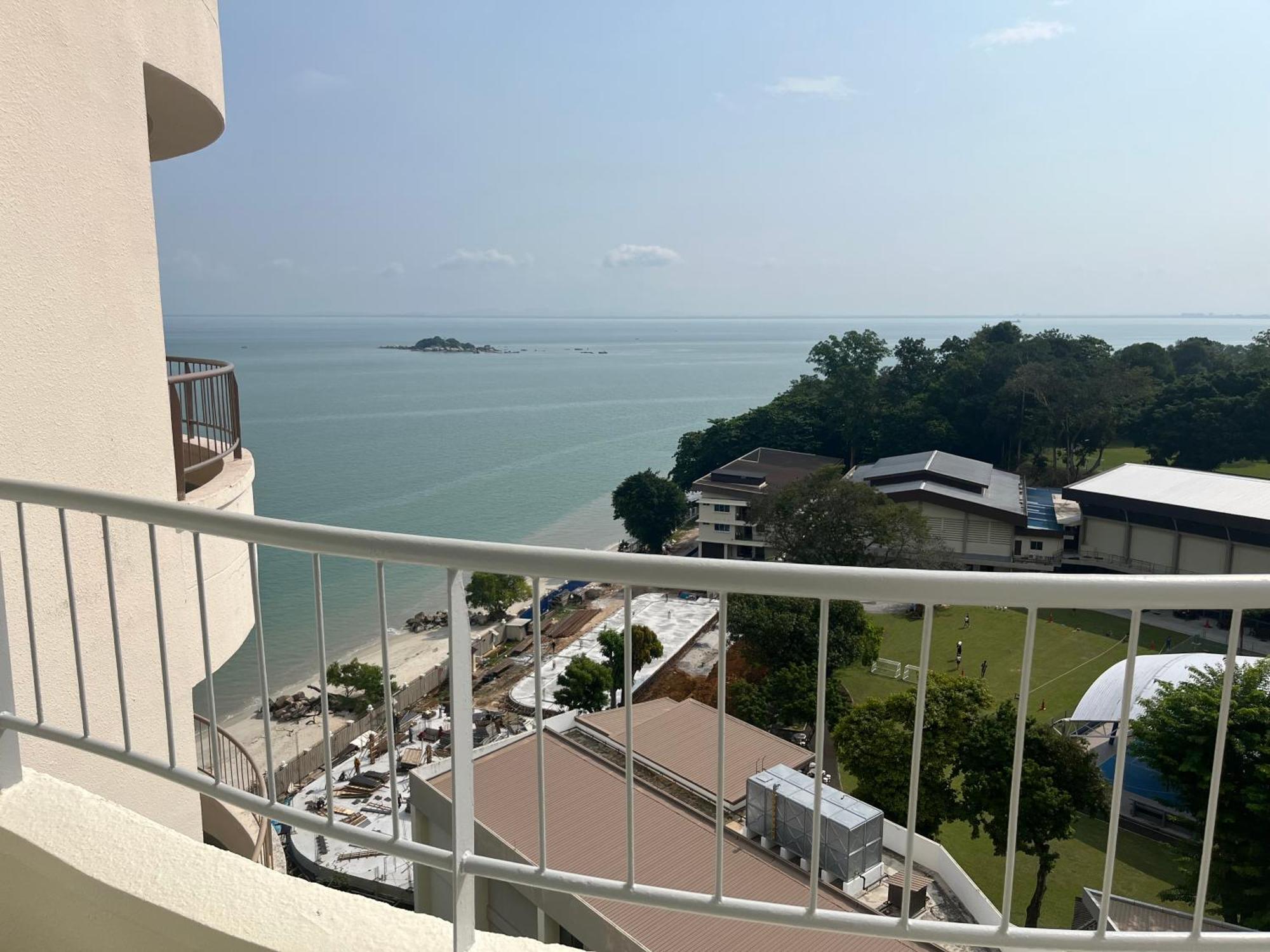 Paradise By The Sea In Penang By Veron At Rainbow Paradise Hotell Tanjung Bungah  Eksteriør bilde